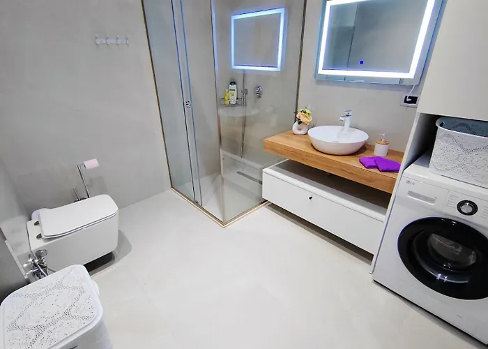 Апартаменты Miki *